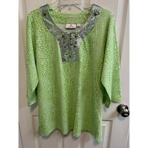 Quacker Factory Large Green White Tunic Silver Sequined Trim At Neck